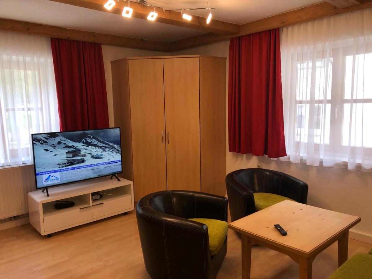Familienappartements Eder - Free Entry To Tauern Spa Kaprun Included Dış mekan fotoğraf